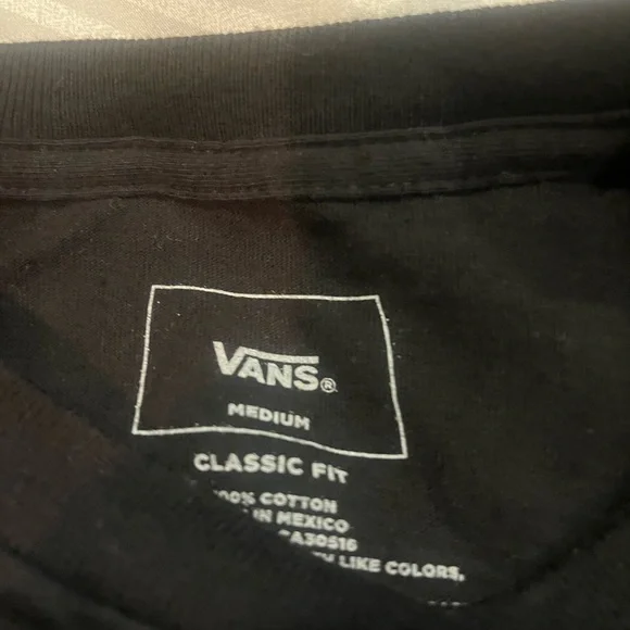 Vans and Patagonia long sleeve t shirt bundle - Picture 13 of 13